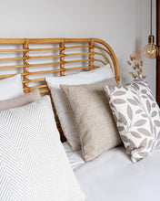 Carregar imagem no visualizador da galeria, Bege Leaves