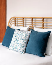 Carregar imagem no visualizador da galeria, Luxury Green Print

